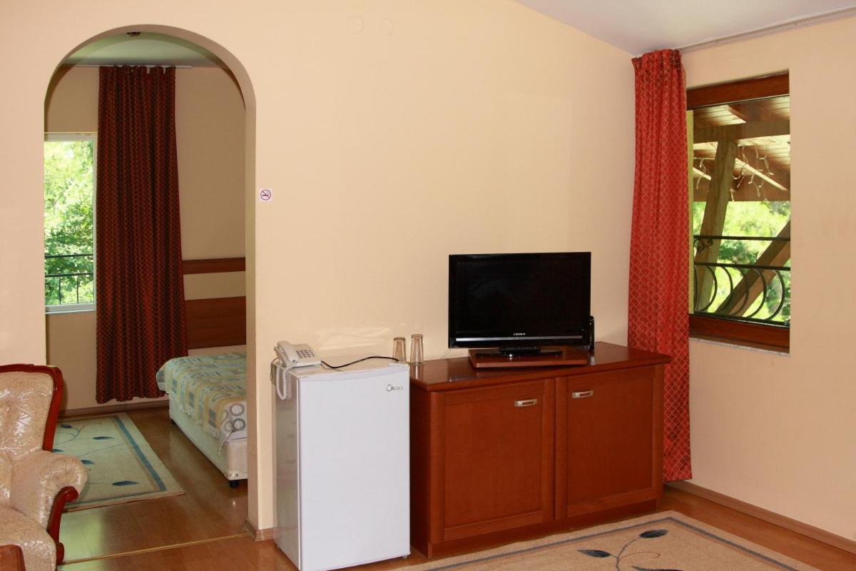 Family Hotel Residence Добрич Экстерьер фото
